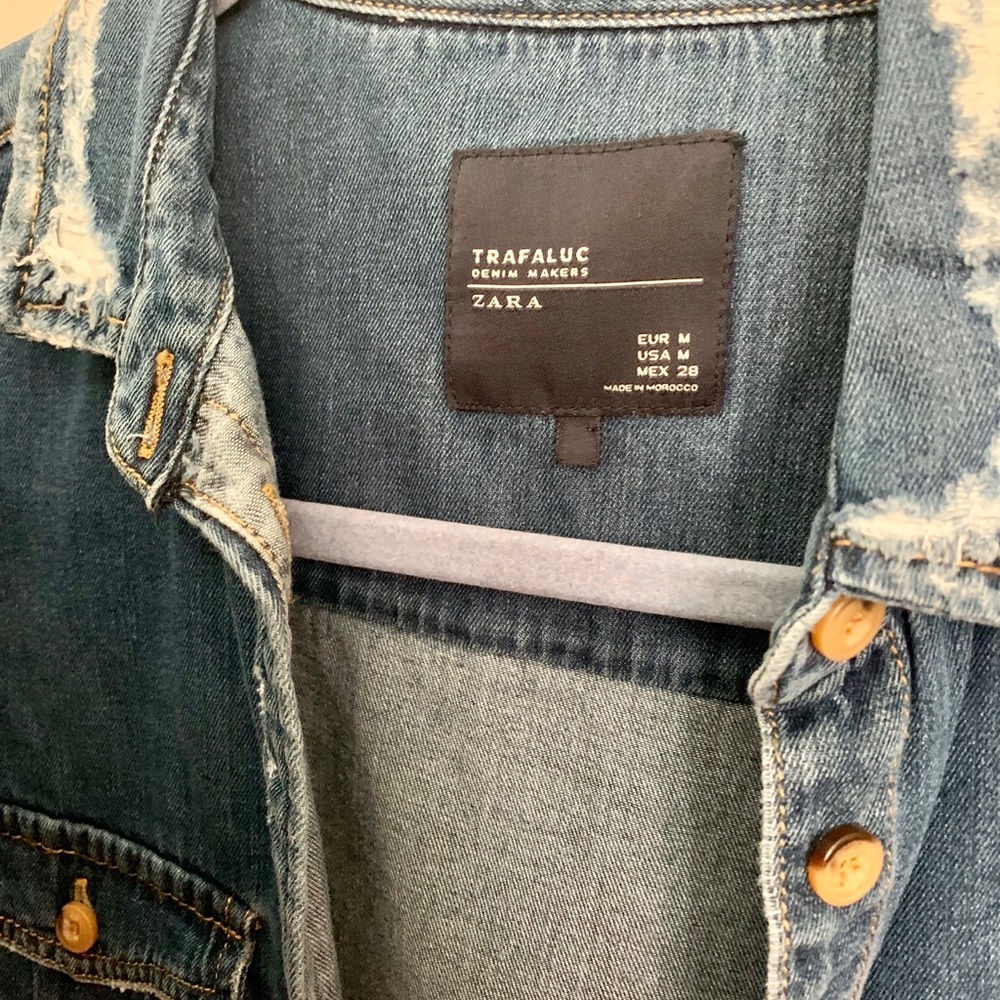 Zara Denim Jacket 🌲🌲🌲